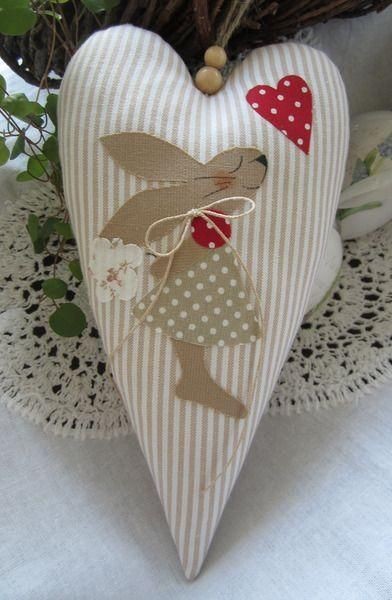 Украшения для декора, которые могут сшить дети Украшения для декора, которые могут сшить дети