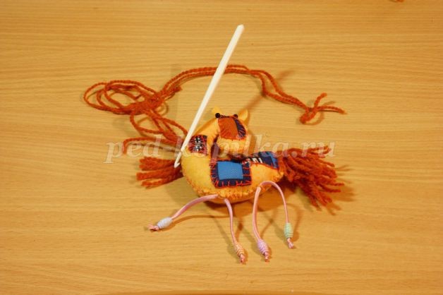 Лошадки из лоскутков: мастер-класс