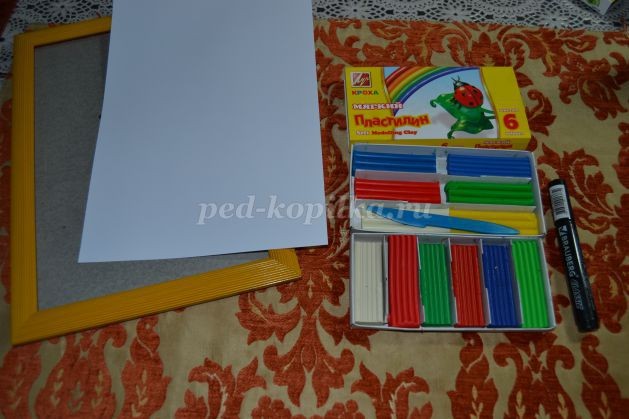 ​Панно из пластилина для детей "Бабочка": часть 1