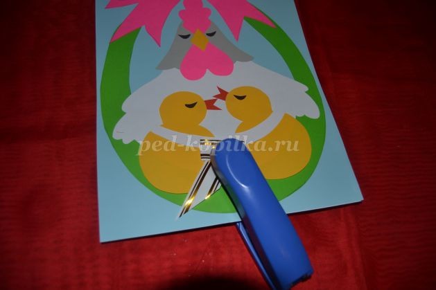 ​Открытка с курочкой и цыплятами: часть 4