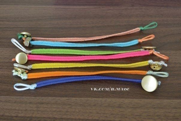 Фенечки детскими руками: мастер-класс Фенечки детскими руками: мастер-класс