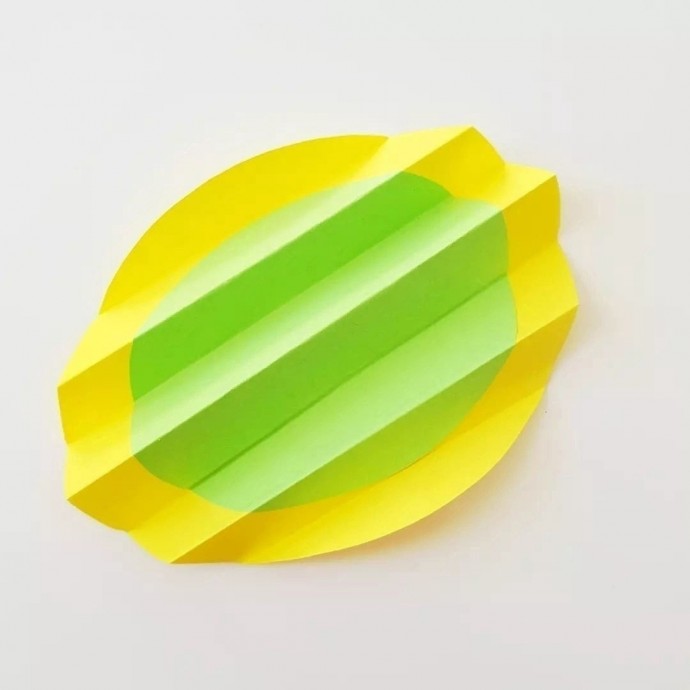 Летние бабочки из цветной бумаги Летние бабочки из цветной бумаги