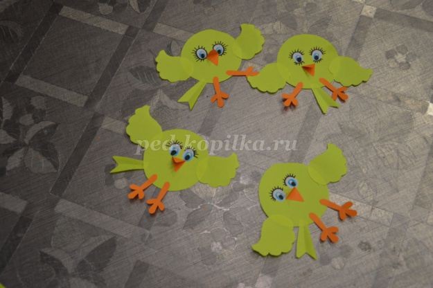 Птенцы в гнезде