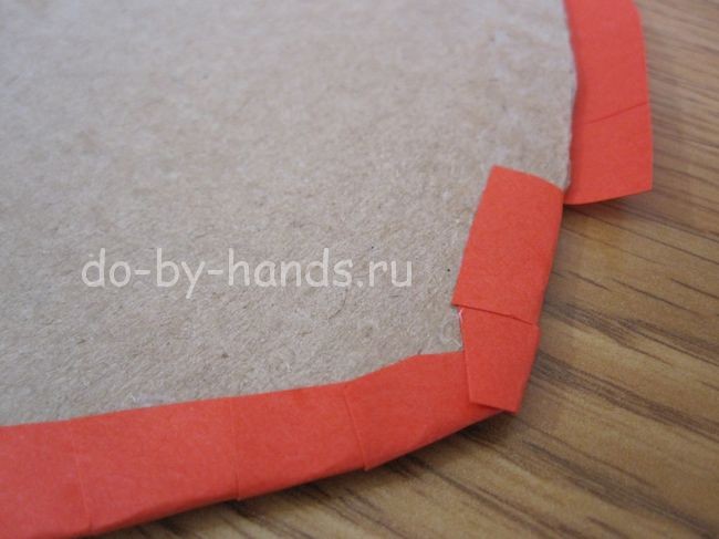Объемное сердечко из квадратных листиков бумаги