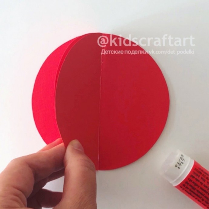 Детские летние поделки: "Божья коровка на листике" Детские летние поделки: "Божья коровка на листике"