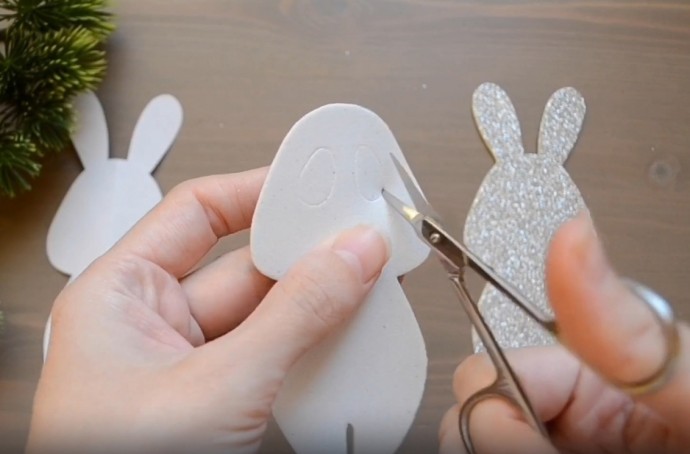 Зайчики из фоамирана