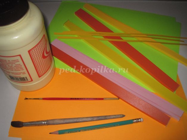 Цветы в вазе в технике квиллинг: часть 1