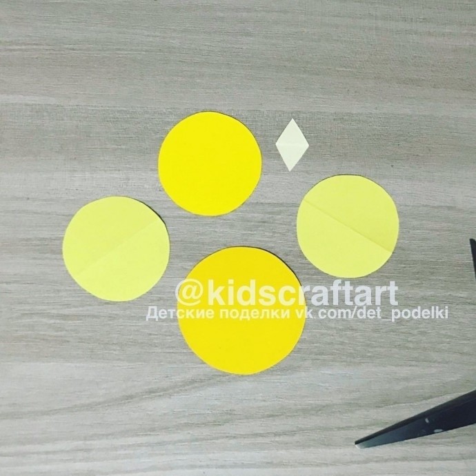 Яйцо с цыплёнком и бантом