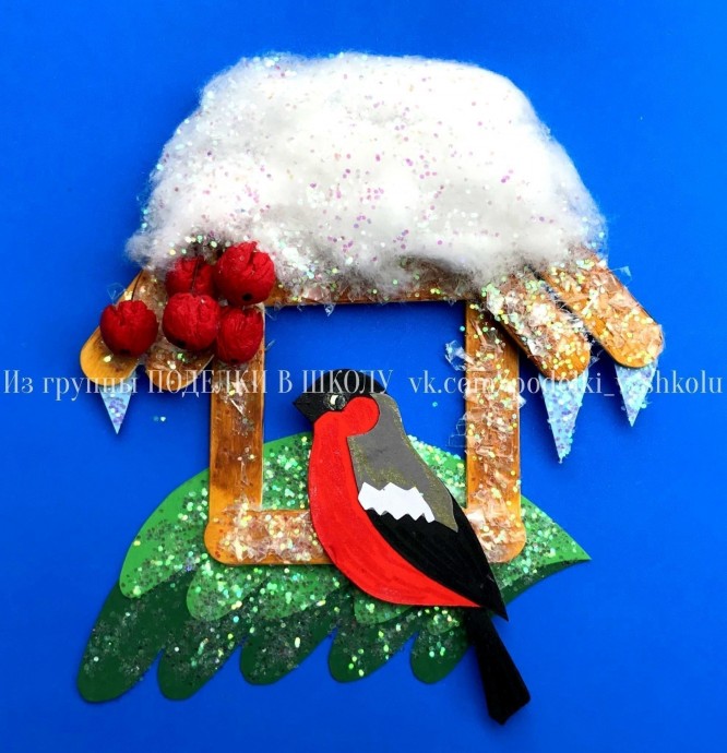 Снегирь у кормушки: поделка из бумаги и палочек