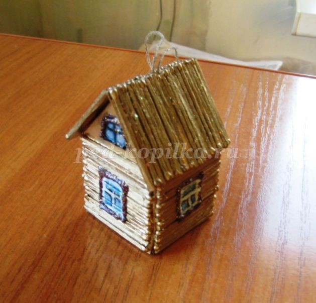 Новогодняя игрушка "Домик из спичек": мастер-класс, часть 2 Новогодняя игрушка "Домик из спичек": мастер-класс, часть 2