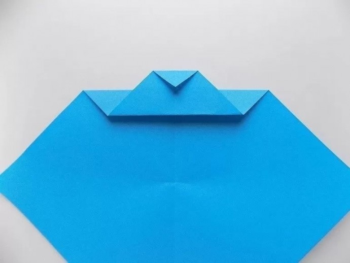 Кораблик с флагом Кораблик с флагом