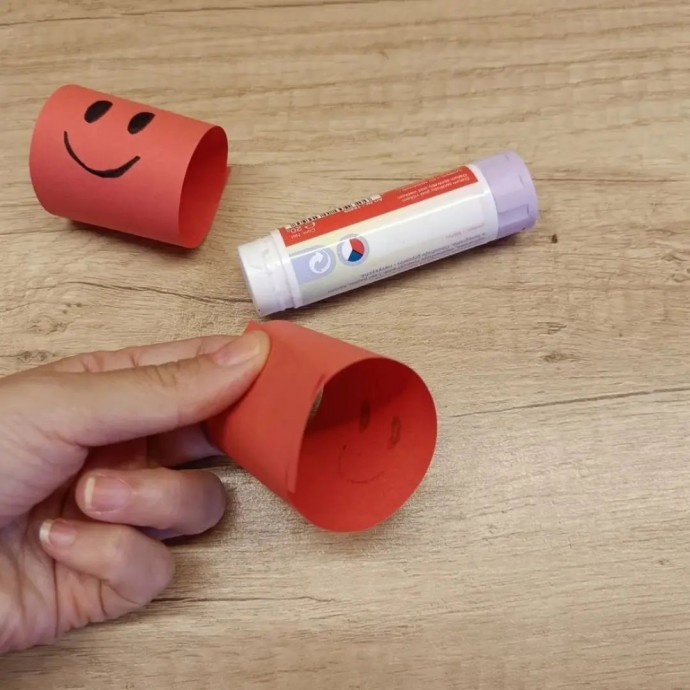 Объемная аппликация с вишенками