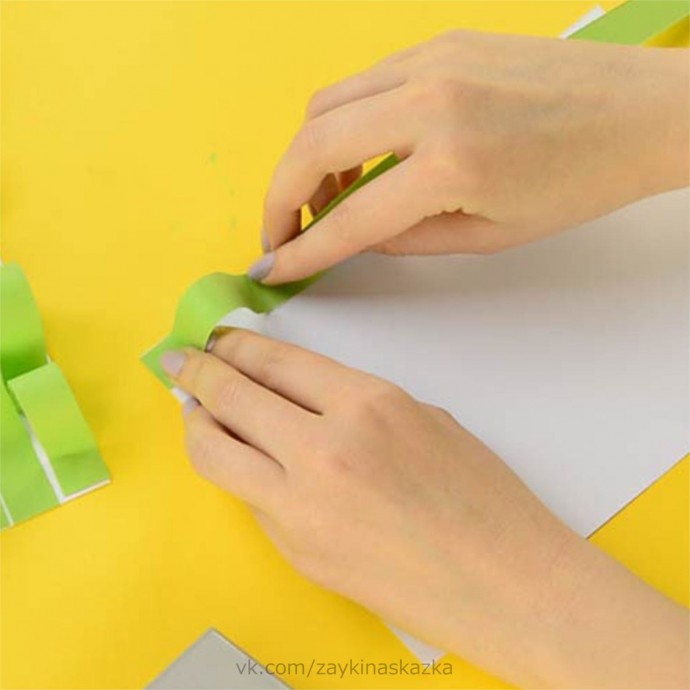 Цыплята в травке Цыплята в травке