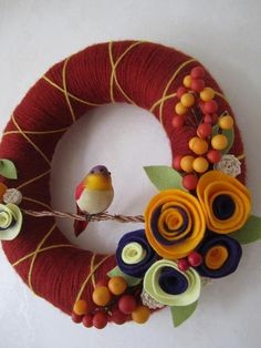 Необычные осенние веночки из фетра: идеи и шаблоны листиков