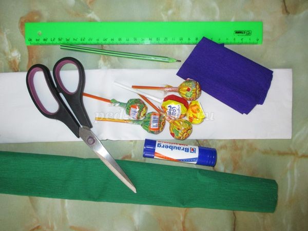 Букет из конфет чупа чупс: мастер-класс, часть 1 Букет из конфет чупа чупс: мастер-класс, часть 1