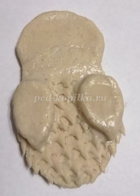 Сова из соленого теста детскими руками Сова из соленого теста детскими руками