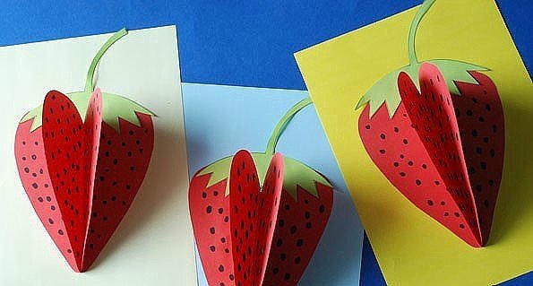 Объемная клубника из цветной бумаги