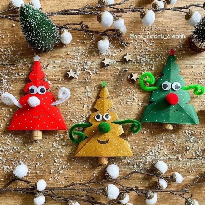 Ёлочки в технике оригами Ёлочки в технике оригами