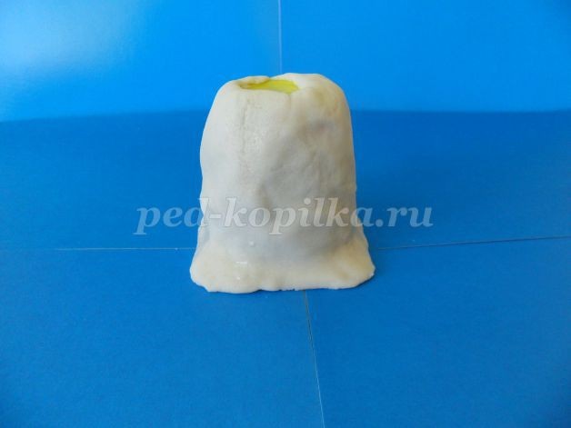 Поделка из солёного теста: Дымковская барышня