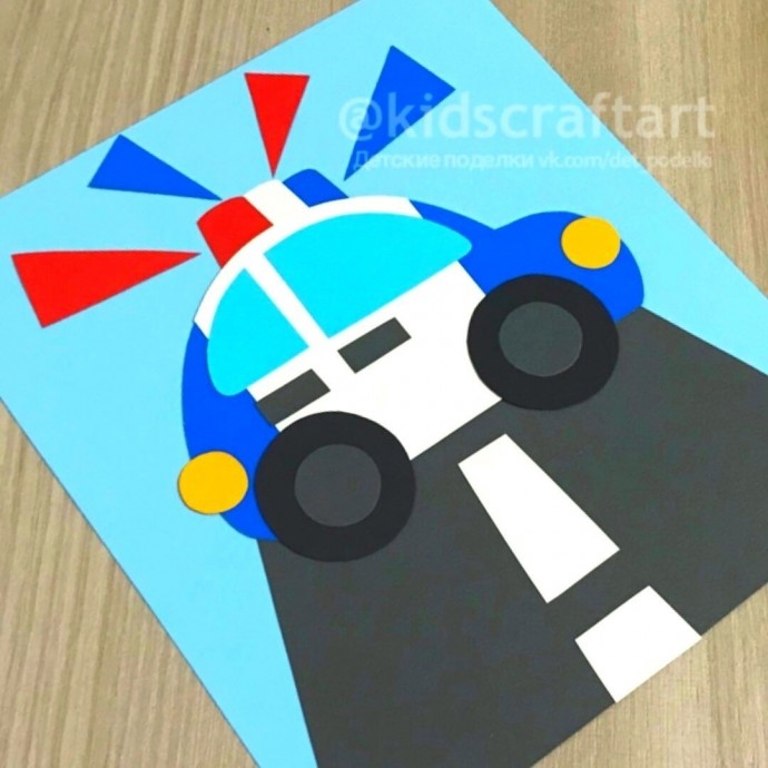 Полицейская машина Полицейская машина