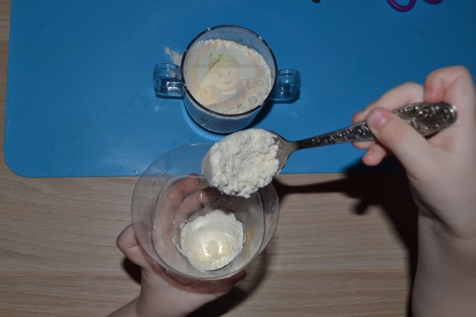 Капитошки из крахмала Капитошки из крахмала