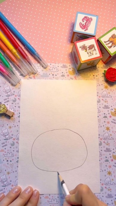 Рисуем котенка с клубочками Рисуем котенка с клубочками