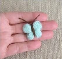 ​Милые бабочки из пряжи