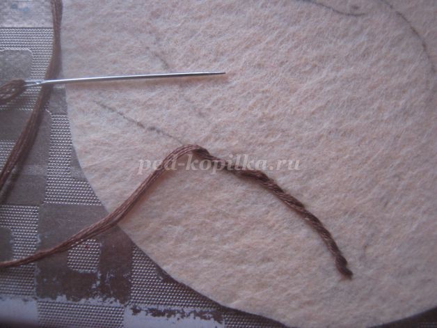 Подставка под кружку из фетра детскими руками: мастер-класс Подставка под кружку из фетра детскими руками: мастер-класс