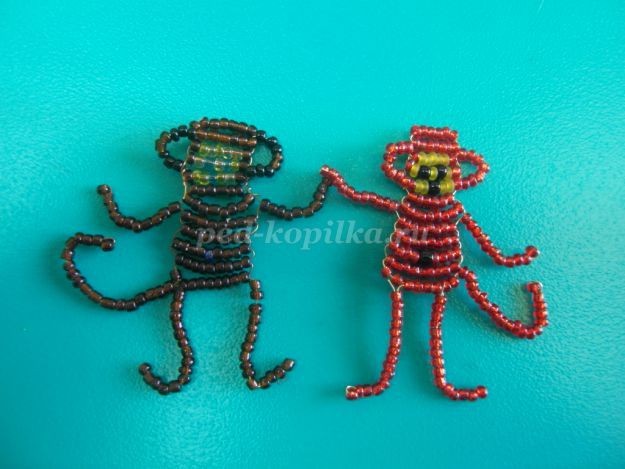 Обезьянка-брелок из бисера Обезьянка-брелок из бисера