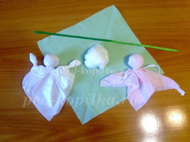 Кукла травница детскими руками