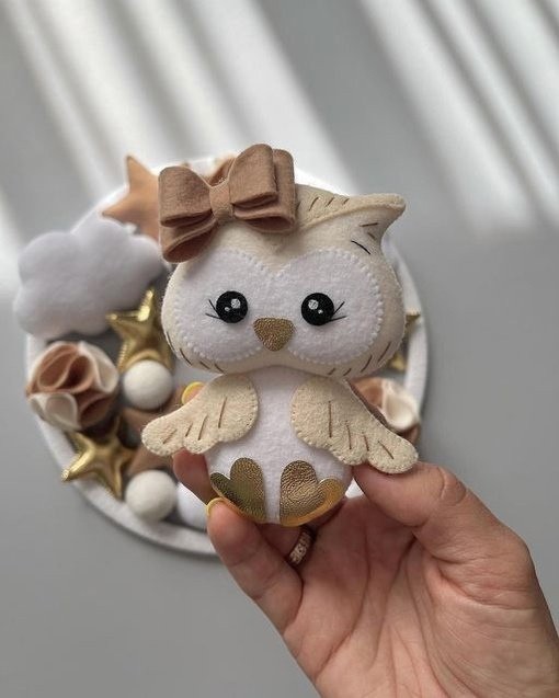 Милая совушка из фетра Милая совушка из фетра