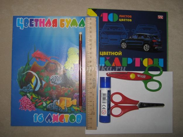 Объемная аппликация из бумаги "Подснежники": часть 1 Объемная аппликация из бумаги "Подснежники": часть 1