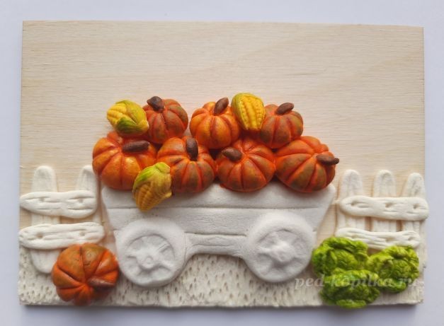 ​Осеннее панно с тыквами из солёного теста: часть 2