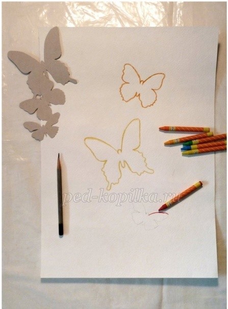 ​Рисуем красивых бабочек