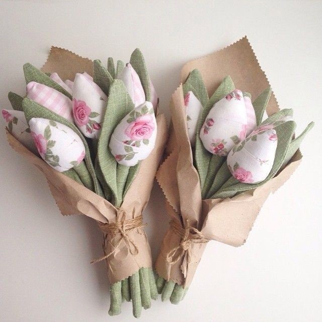 Тюльпаны из ткани Тюльпаны из ткани