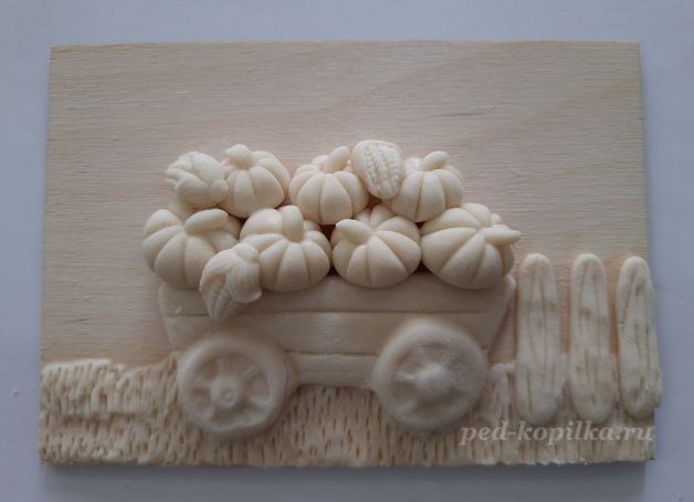 ​Осеннее панно с тыквами из солёного теста: часть 2