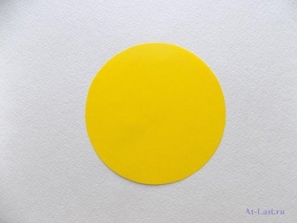 Как легко сделать синичку из бумаги