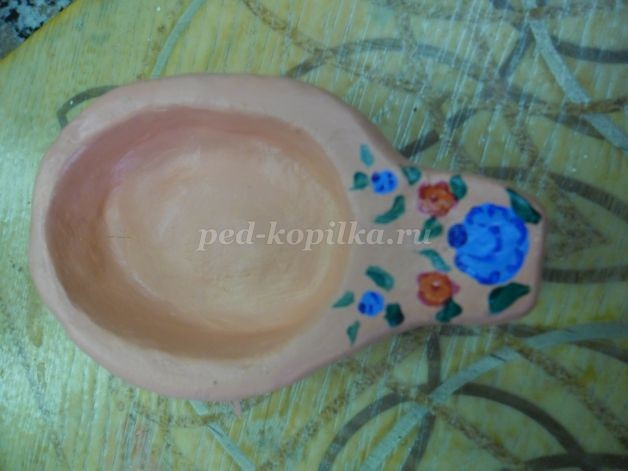 ​Шкатулка "Утица" из глины детскими руками: часть 3