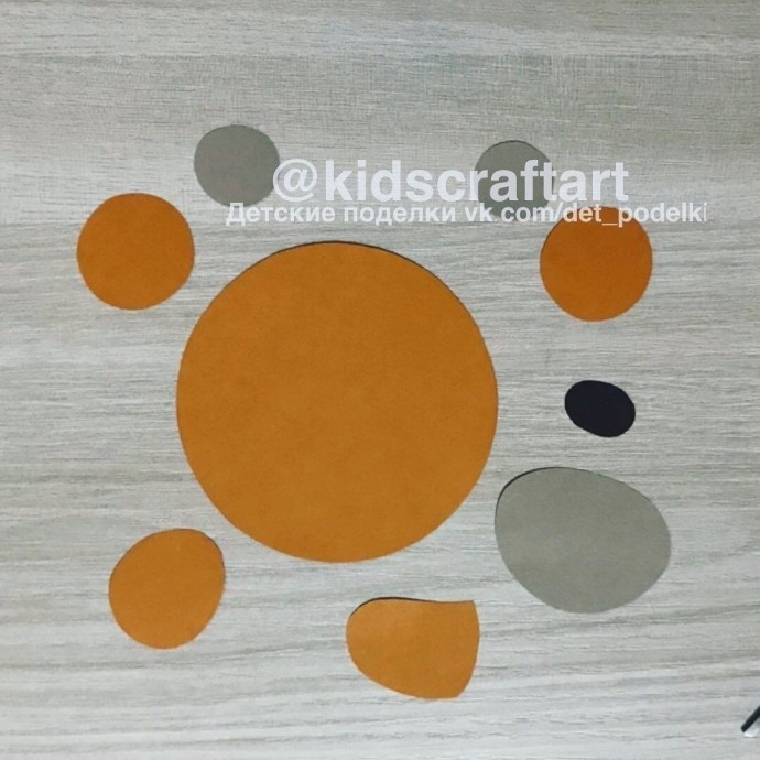 Мама-мишка с медвежонком