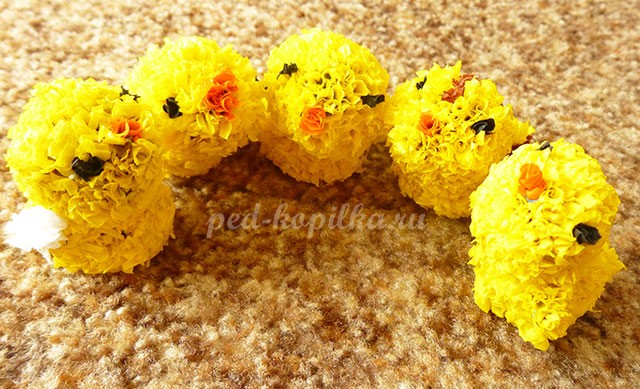 Торцевание на пластилине: цыпленок и курица Торцевание на пластилине: цыпленок и курица