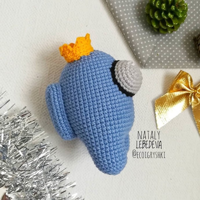 Космонавт Among us