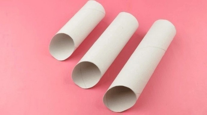 Подставка для канцтоваров из картонных рулонов Подставка для канцтоваров из картонных рулонов