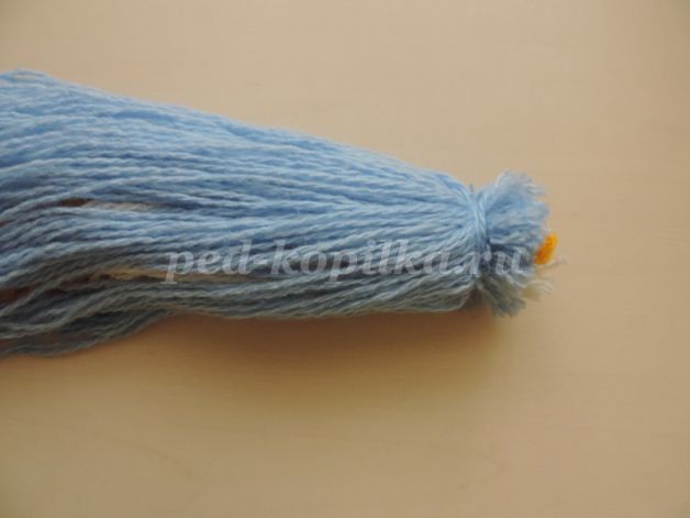 Снегурочка из ниток: новогодний мастер-класс, часть 1