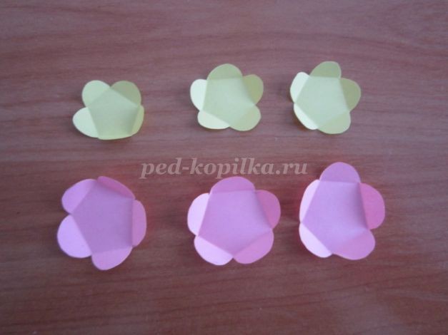 Пасхальная открытка детскими руками: часть 1