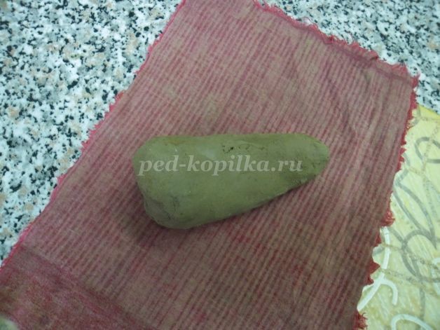 Шкатулка "Утица" из глины детскими руками: часть 1