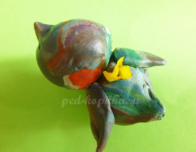 Торцевание на пластилине: цыпленок и курица Торцевание на пластилине: цыпленок и курица