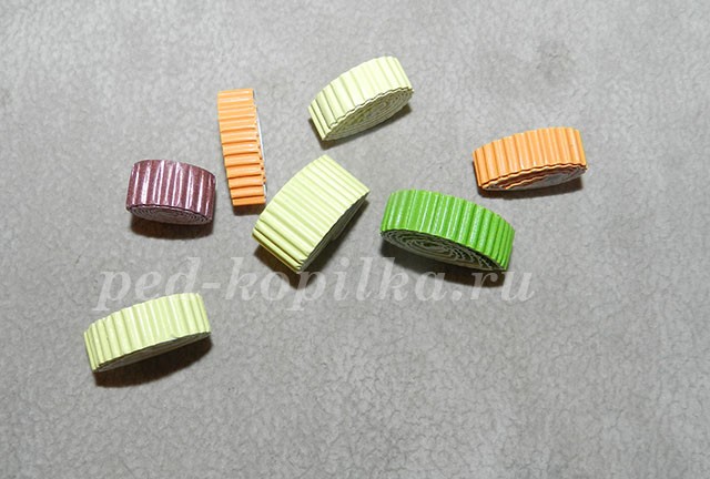 Открытка в технике квиллинг Открытка в технике квиллинг