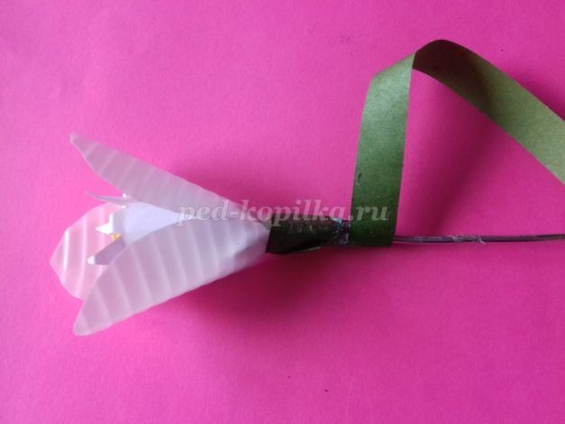 Как сделать подснежники детскими руками Как сделать подснежники детскими руками