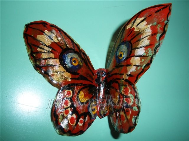 Бабочка из пластиковой бутылки своими руками: мастер-класс Бабочка из пластиковой бутылки своими руками: мастер-класс