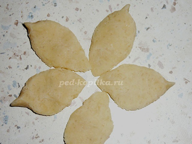 Подсолнухи из солёного теста Подсолнухи из солёного теста